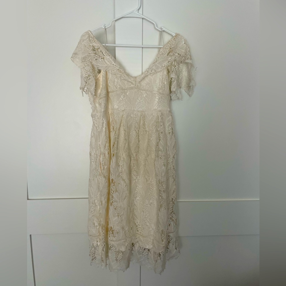Ivory maternity dress